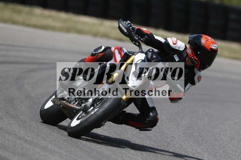 /21 17.06.2026  Ducati Schweiz Track Warmup ADR/Gruppe gruen/901